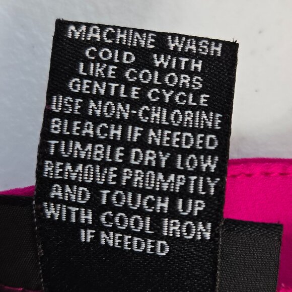 630-29 Torrid Hot Pink Georgette Ring-Back top blouse Size 1 (14/16) - Picture 12 of 12